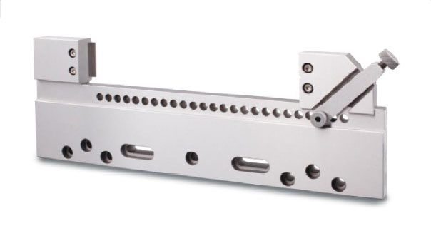 Erodierschraubstock flach, rostfrei BB = 28 mm WEV250